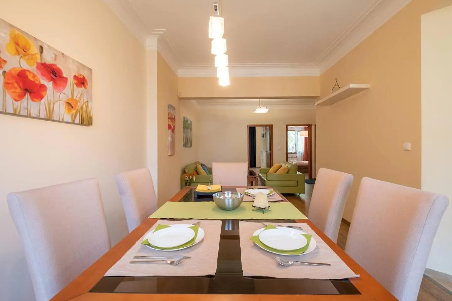 Top Pick! Central Spacious 2 Bedroom Apartment Sofia 0*,  Bulgarien