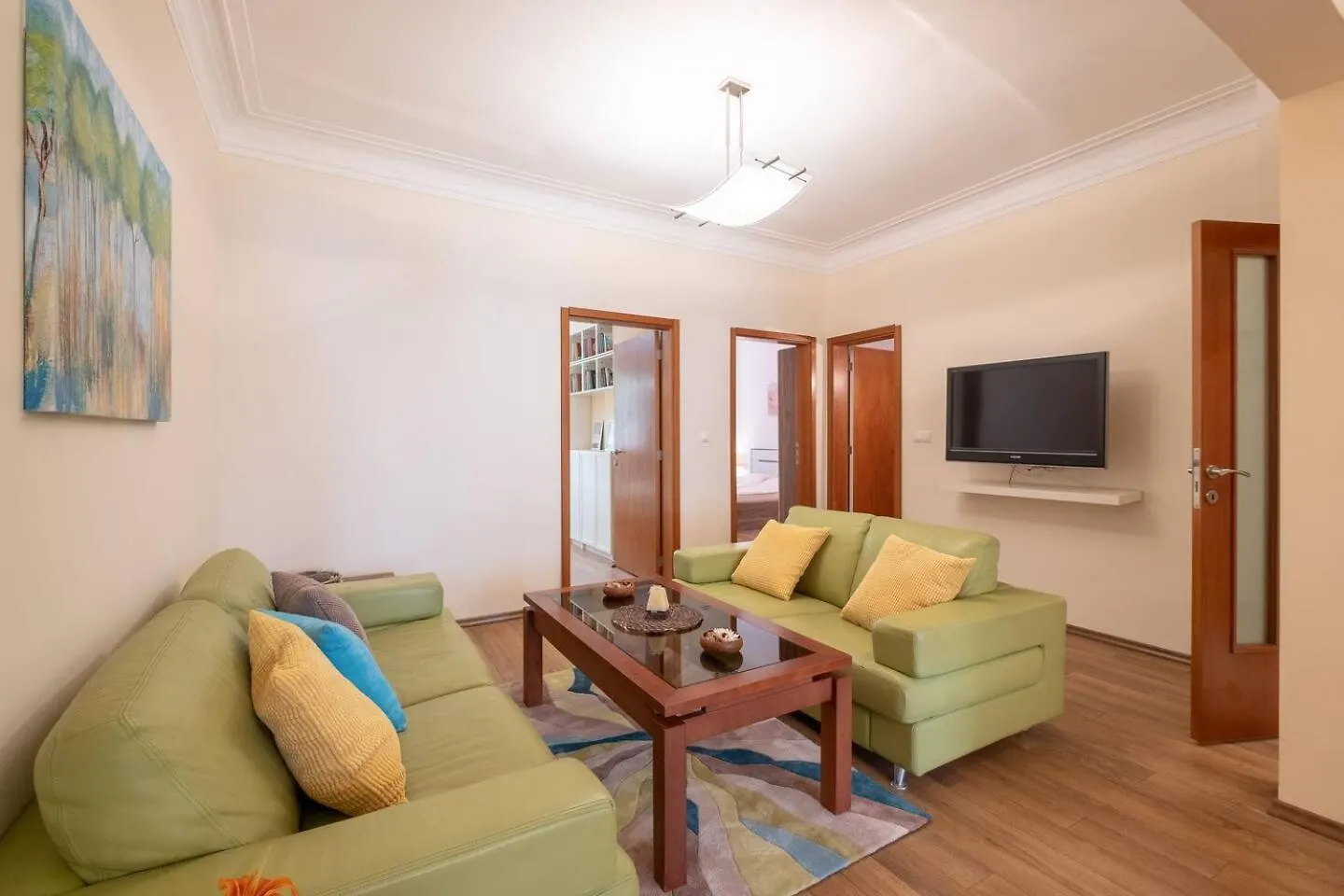 Top Pick! Central Spacious 2 Bedroom Apartment Sofia 0*,  Bulgarien